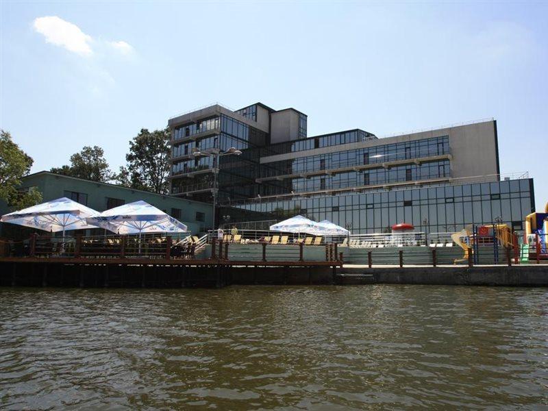 Hotel Zimbru Snagov Tincabesti 외부 사진