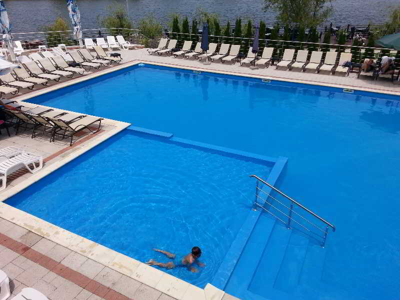 Hotel Zimbru Snagov Tincabesti 외부 사진