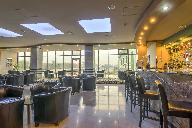 Hotel Zimbru Snagov Tincabesti 외부 사진