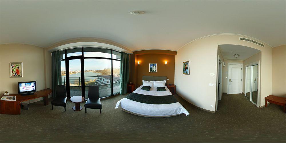 Hotel Zimbru Snagov Tincabesti 외부 사진